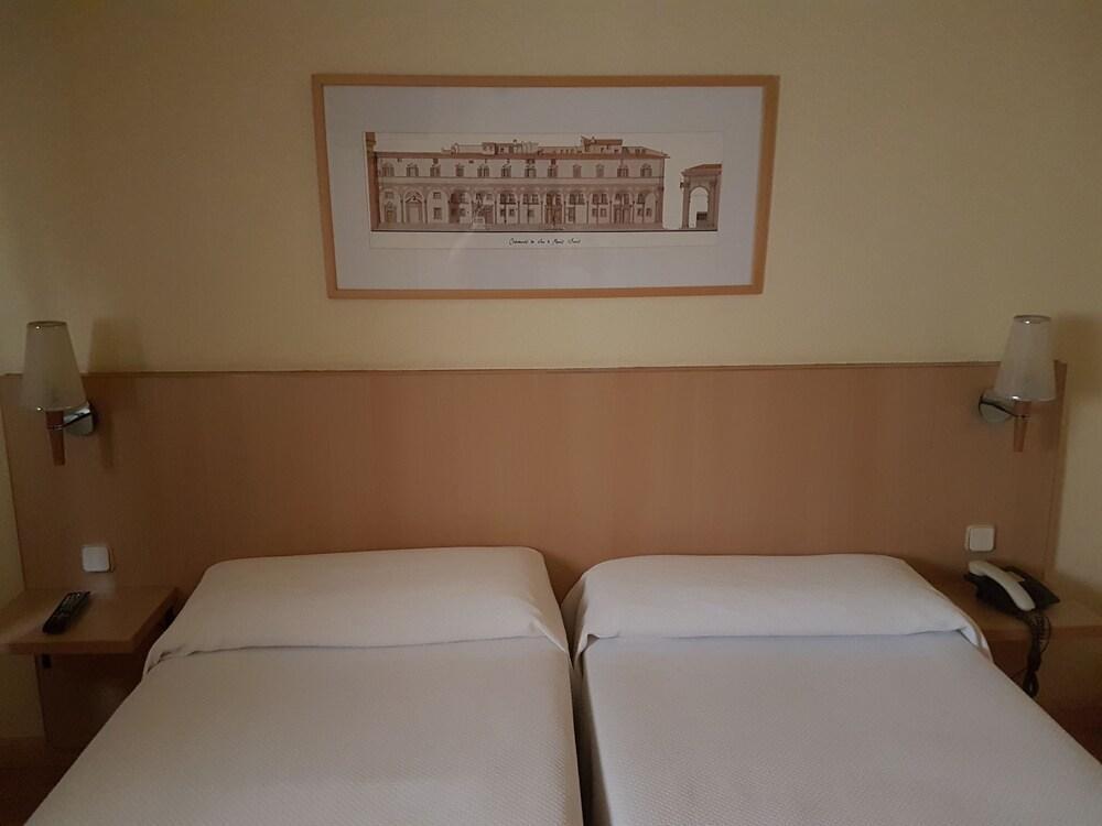 Hotel Espana Guadalajara Esterno foto
